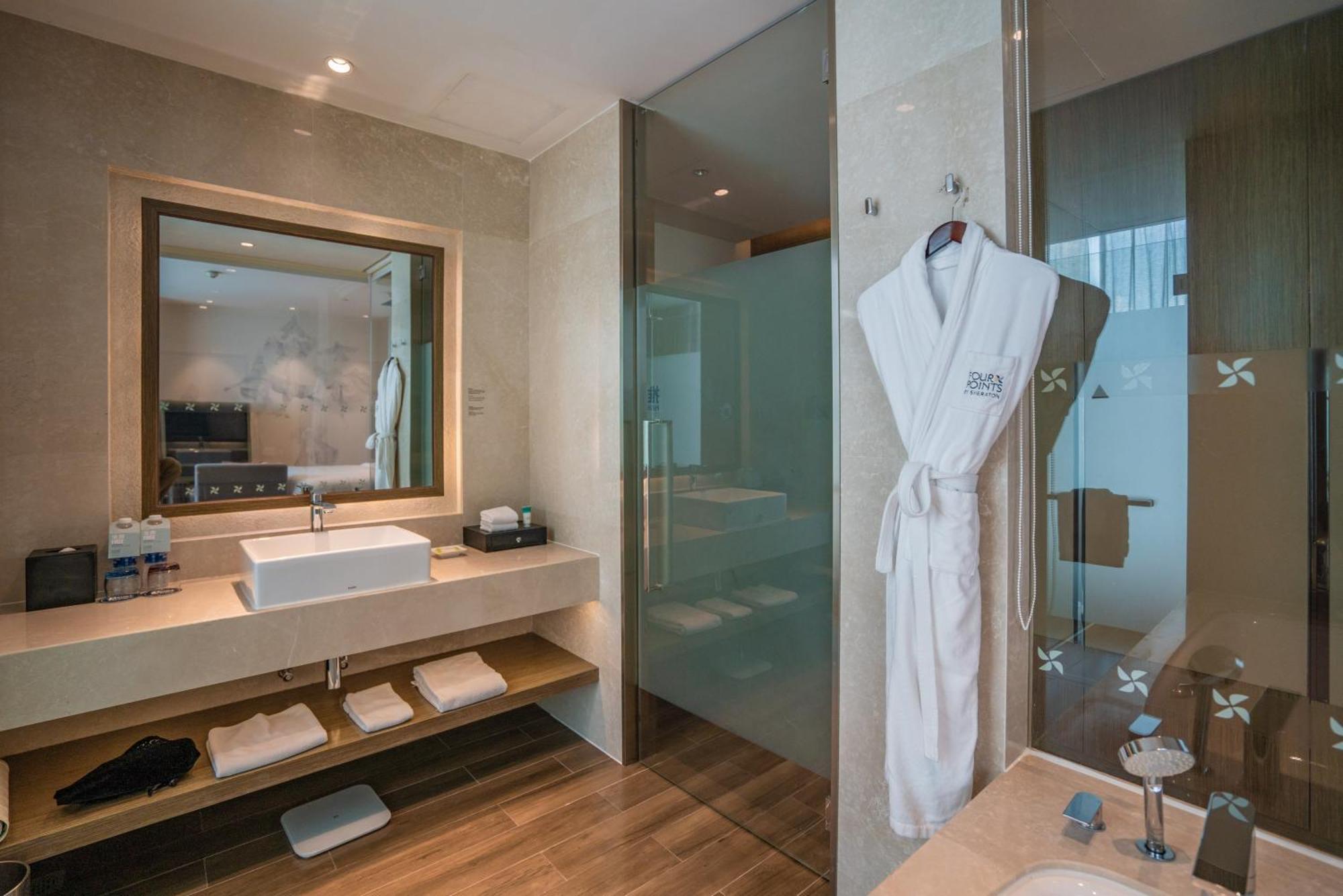 Four Points By Sheraton Changchun Hi-Tech Zone מראה חיצוני תמונה